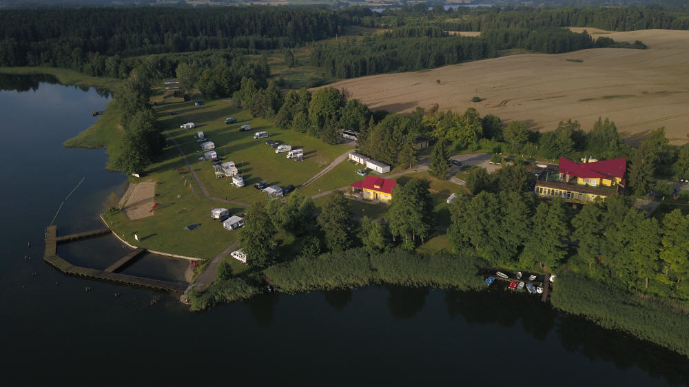 camping mazurskie jeziora Giżycko wypoczynek w Polsce